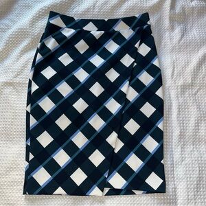 Ann Taylor Blue and White Knee-Length Pencil Skirt TS-006